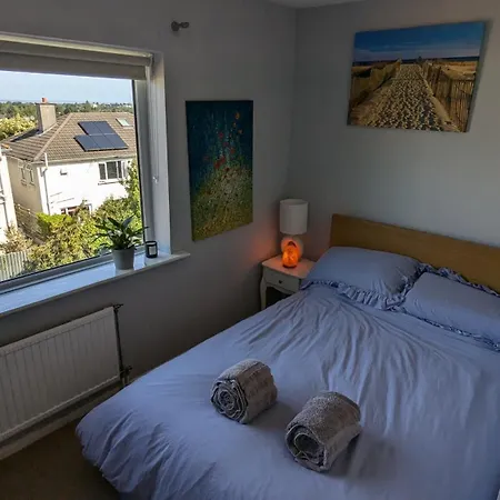 Bright 2bd Family With Hidden Zen Den & Garden